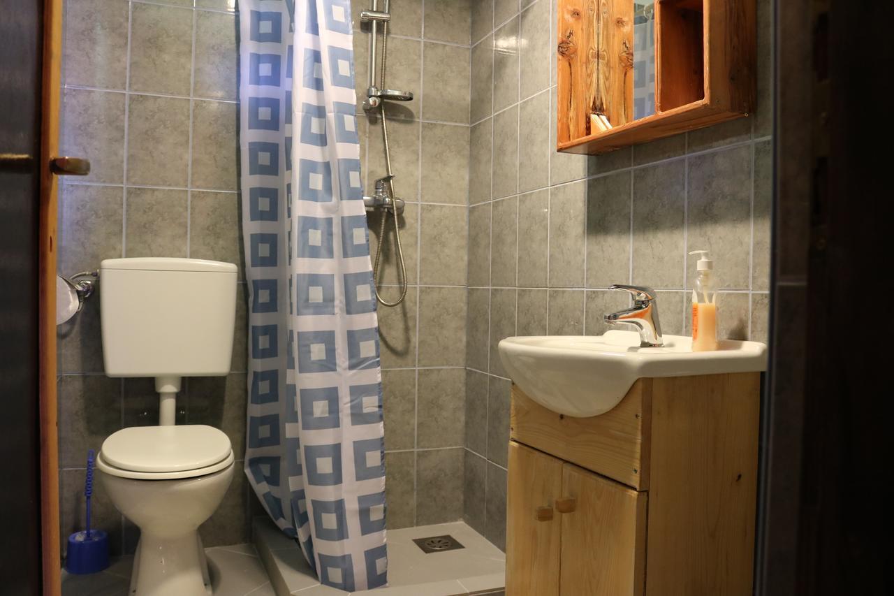 Apartment Iko Rakovica Bagian luar foto